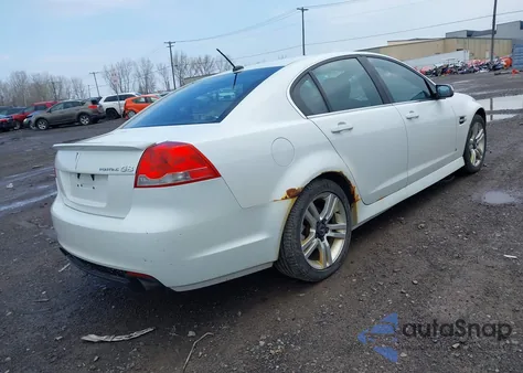 2008 Pontiac G8 z USA, uszkodzony, nr VIN 6G2ER57738L122199